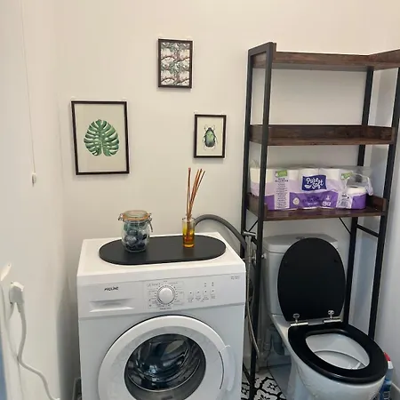 2 Bedrooms, Near Paris, Family Friendly, Metro Rer *
